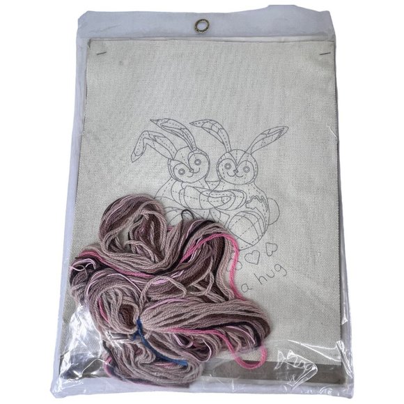 Vintage Spinnerin Stitchery Kit A Hug Bunny Rabbits By Diane Brakefield 8x10 - Picture 3 of 4